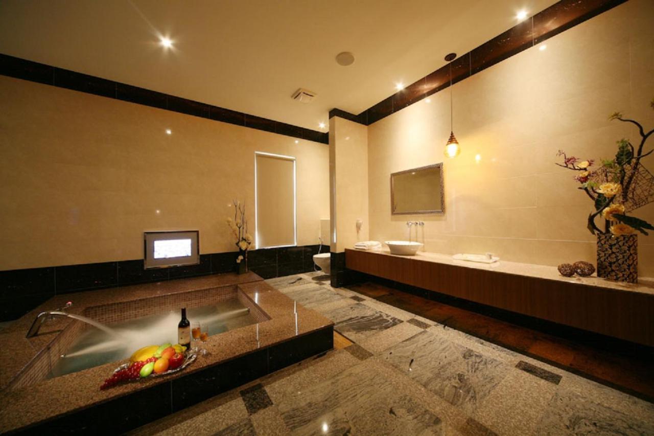 Hua Mu Lan Hotel Shalu Екстериор снимка